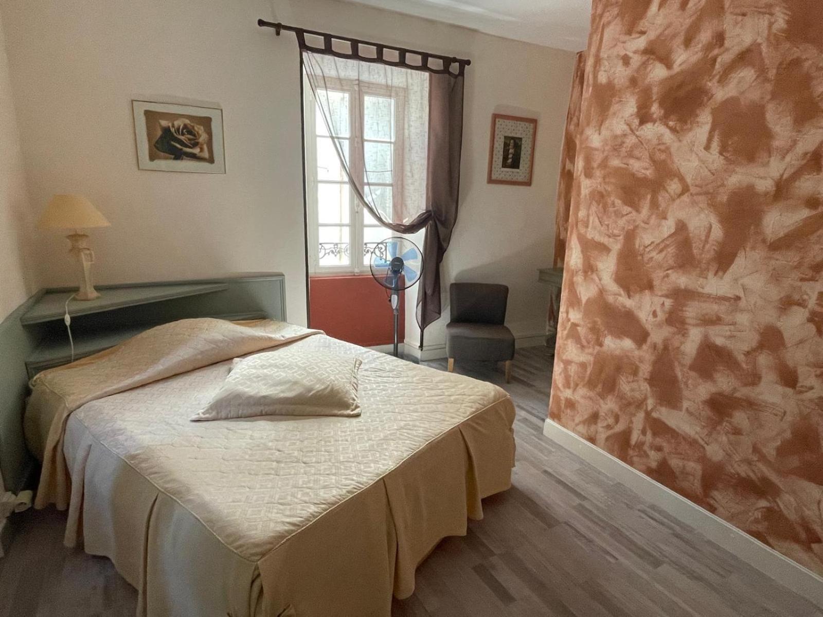 Maison Du Manoir Vallon-Pont-dʼArc Zewnętrze zdjęcie